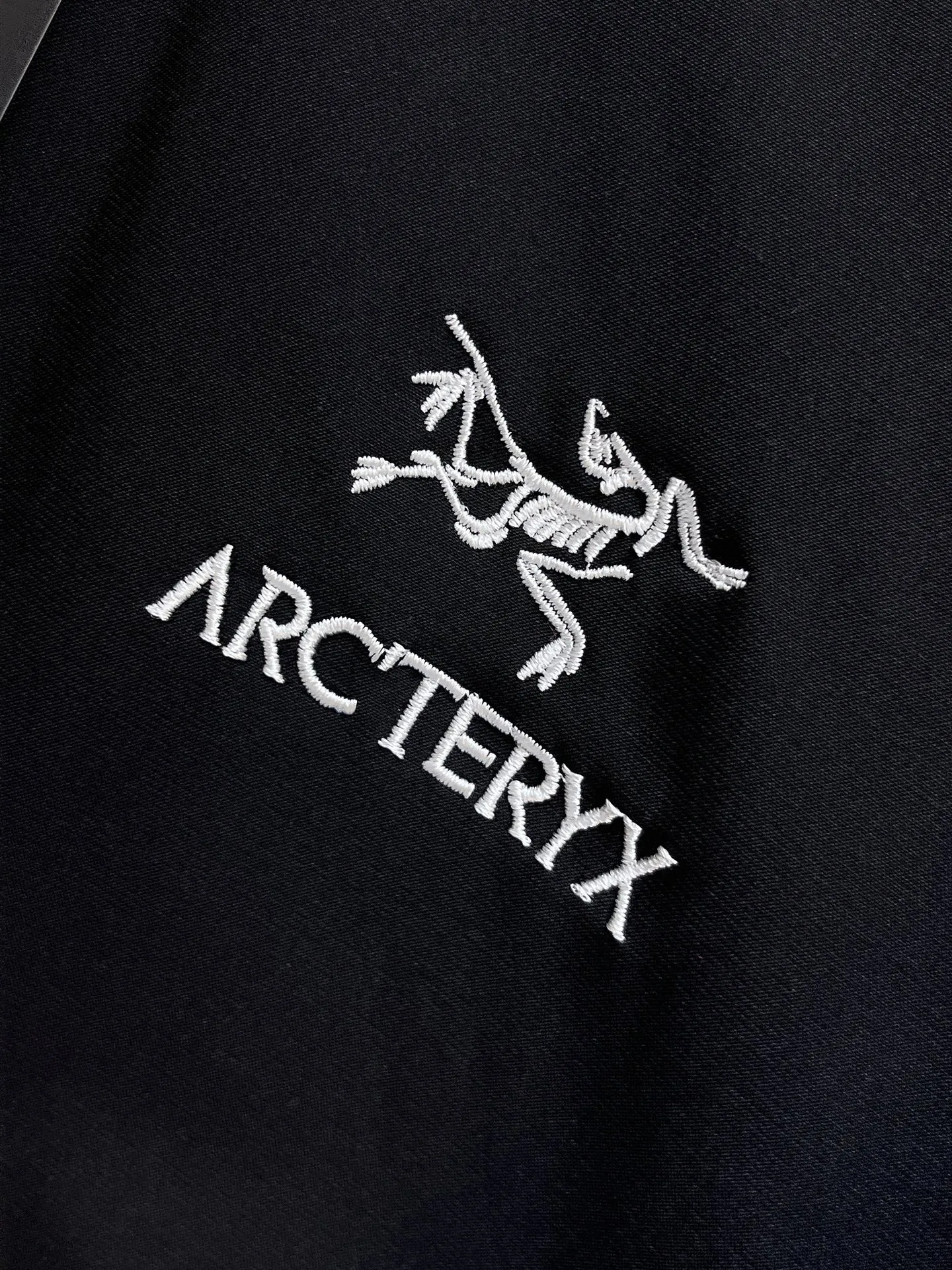 Same Style， ， 2026 New Arrival ， Original Premium Breathable ， ， ， Quality。 ， Sizes：M～3XL，